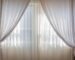 how-to-make-room-look-bigger-with-curtains-1000x665